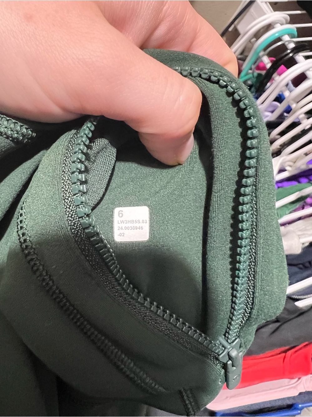 Lululemon Women’s Cropped Define Jacket - Picture 4 of 4